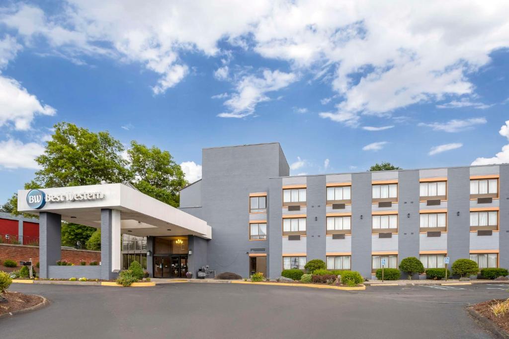 Best Western Danbury Bethel