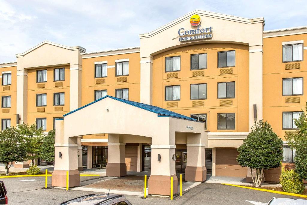 Comfort Inn & Suites Meriden