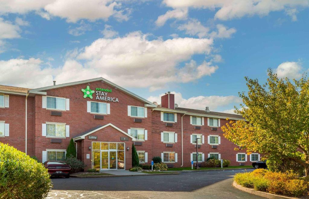 Extended Stay America - Hartford - Farmington